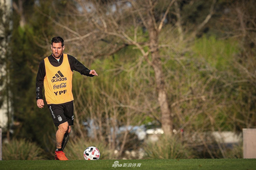 موعد مباراة النادي الأهلي والمقاولون العربكل ما تريد معرفته