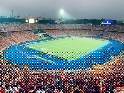 ملخصات مسلسلات أبطال خارقينرحلة في عالم الأكشن والخيال